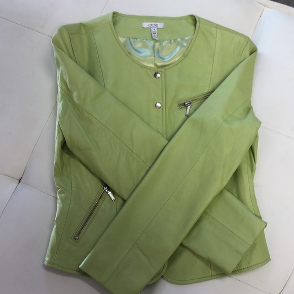 Cache Green Apple Bright Leather Jacket with snaps and zipper pockets. - Picture 3 of 6